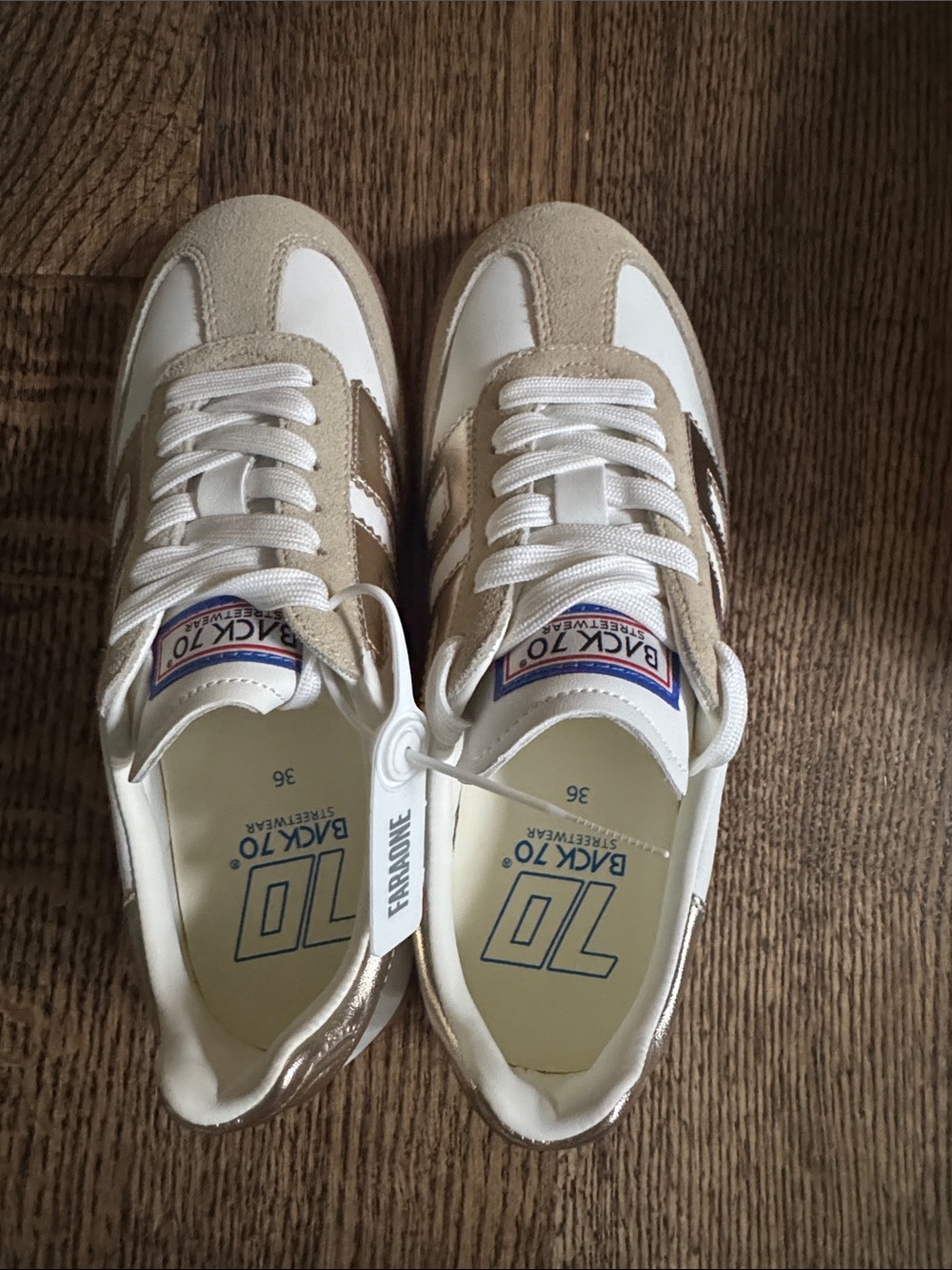 Back70 Metallic Gold Sneaker